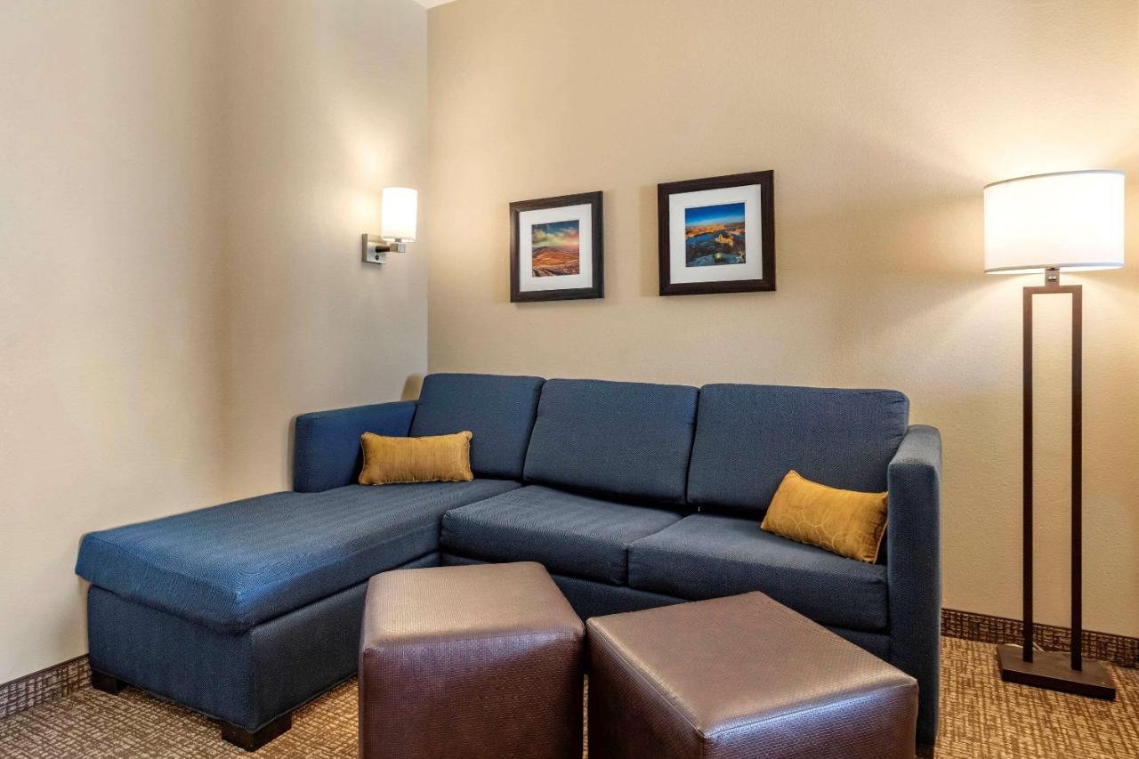 Comfort Inn & Suites Edgewood Exteriér fotografie