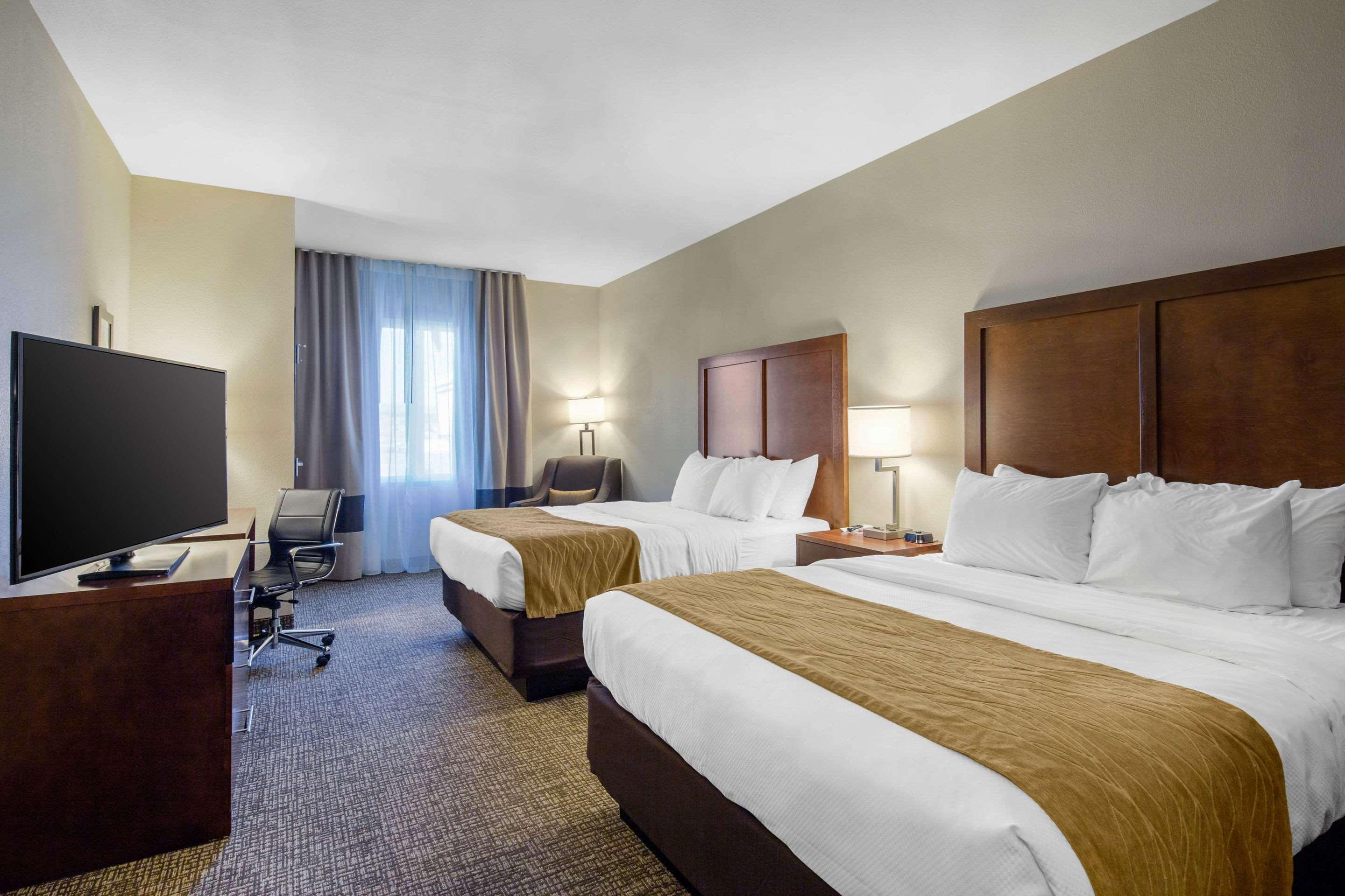 Comfort Inn & Suites Edgewood Exteriér fotografie