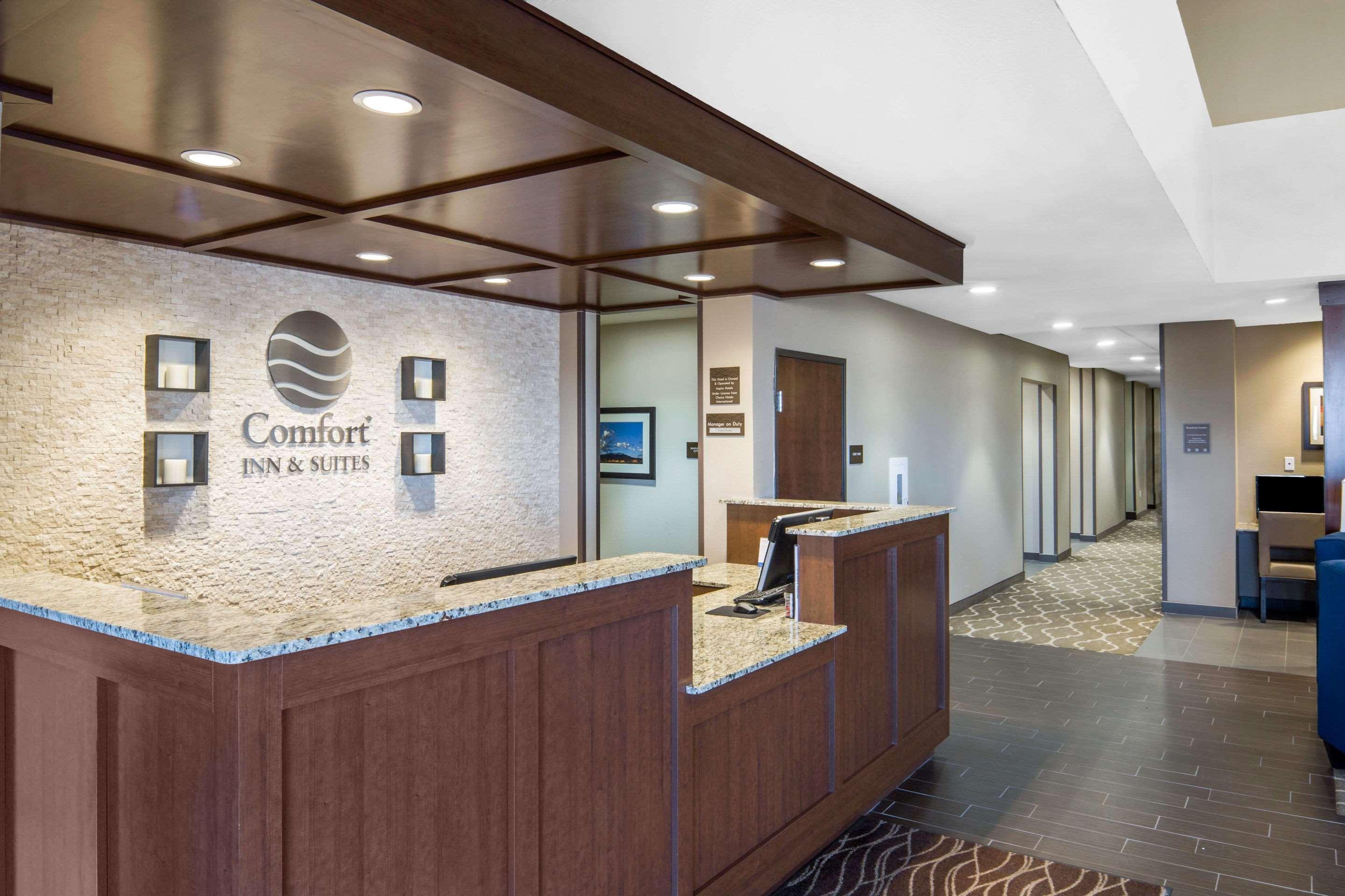 Comfort Inn & Suites Edgewood Exteriér fotografie