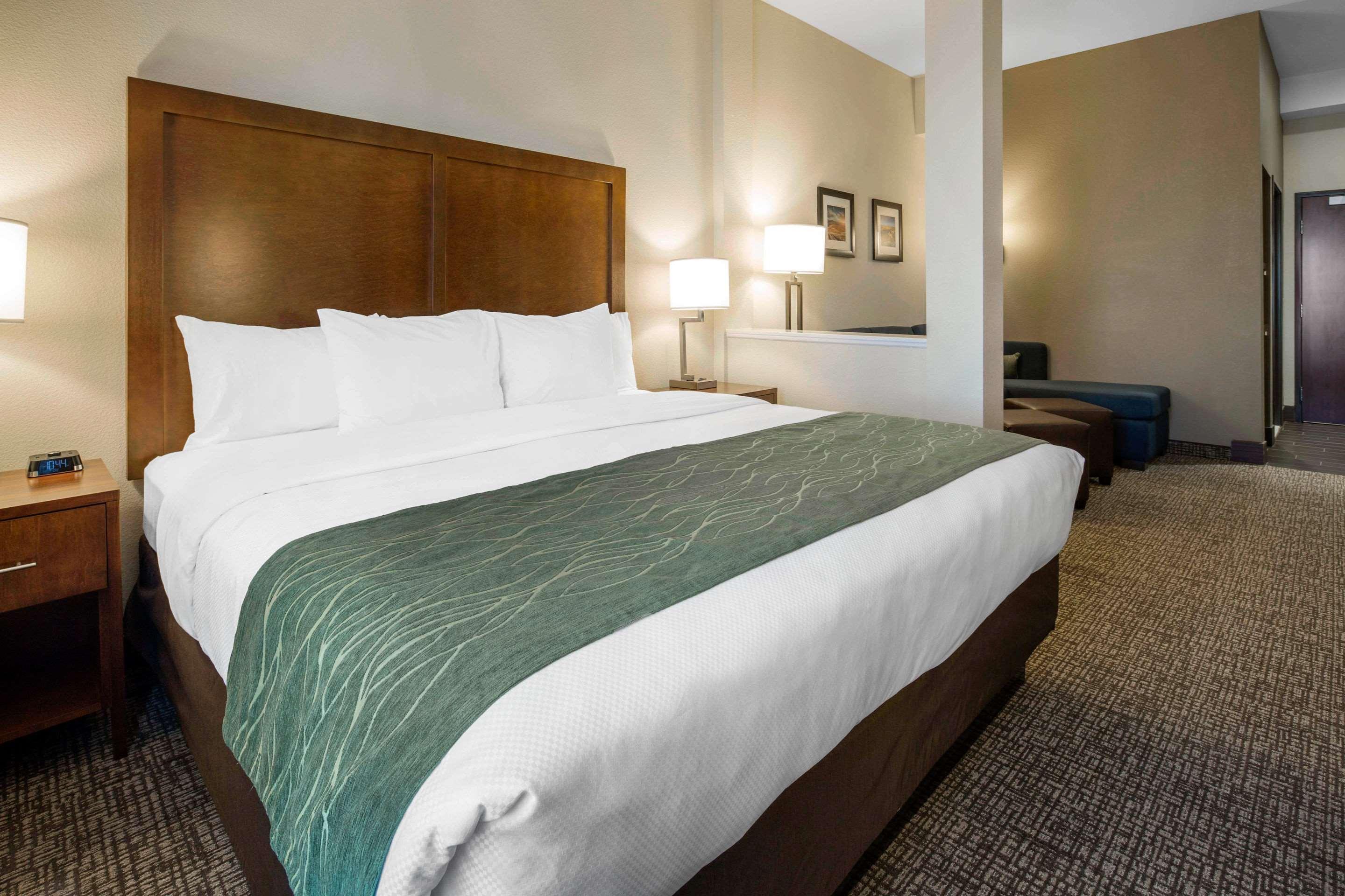 Comfort Inn & Suites Edgewood Exteriér fotografie