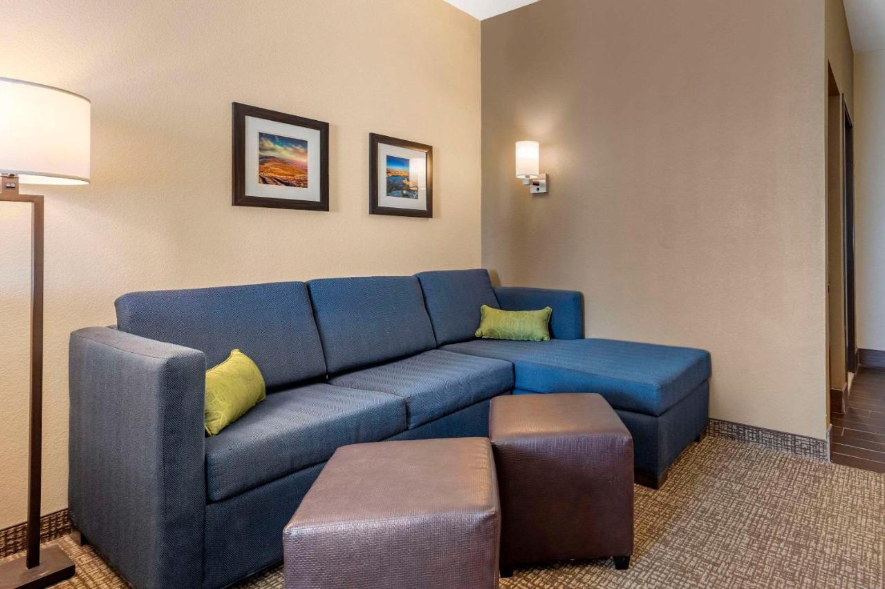 Comfort Inn & Suites Edgewood Exteriér fotografie